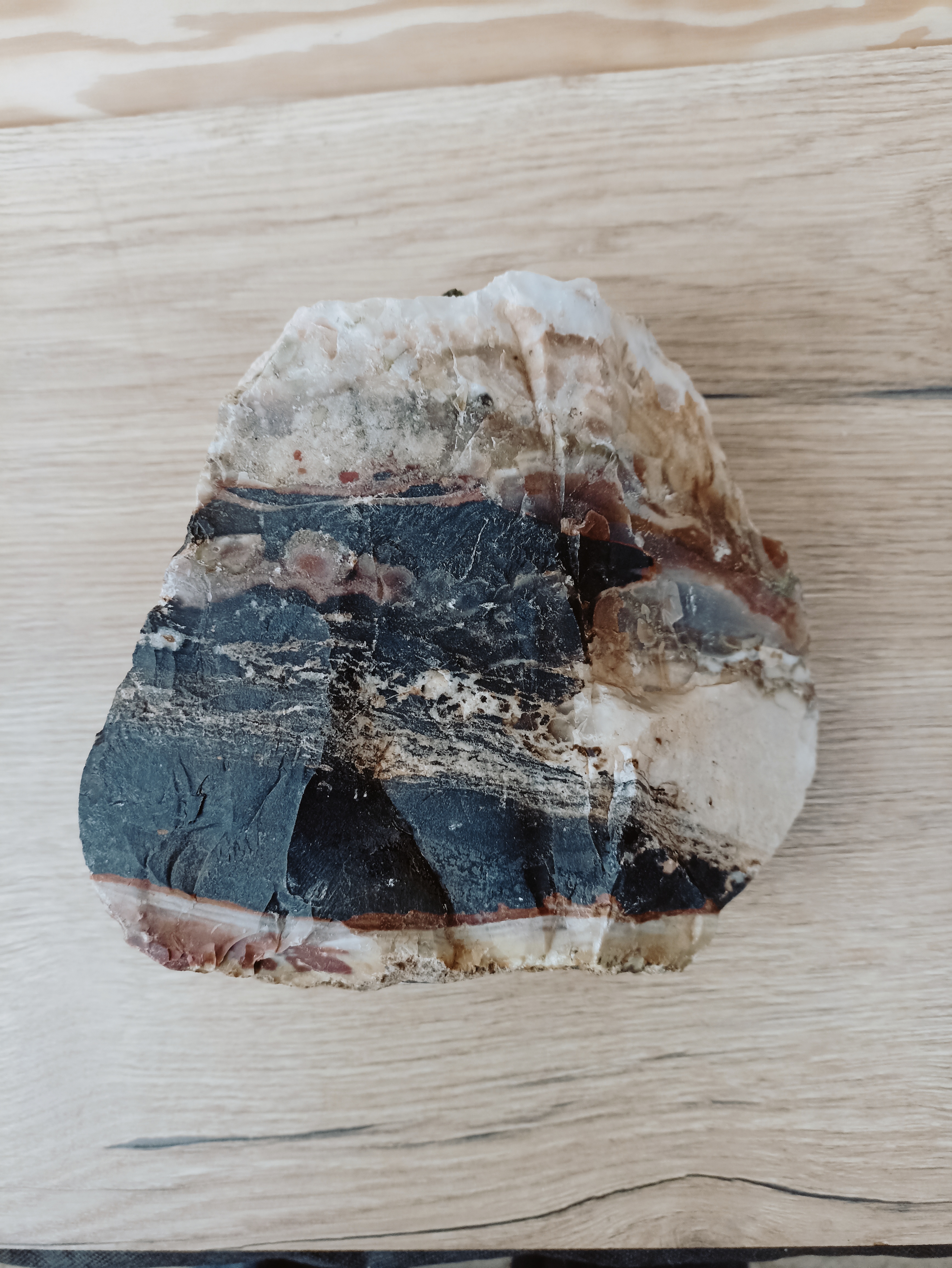 Sardonyx surový 3,224 kg. Č:5