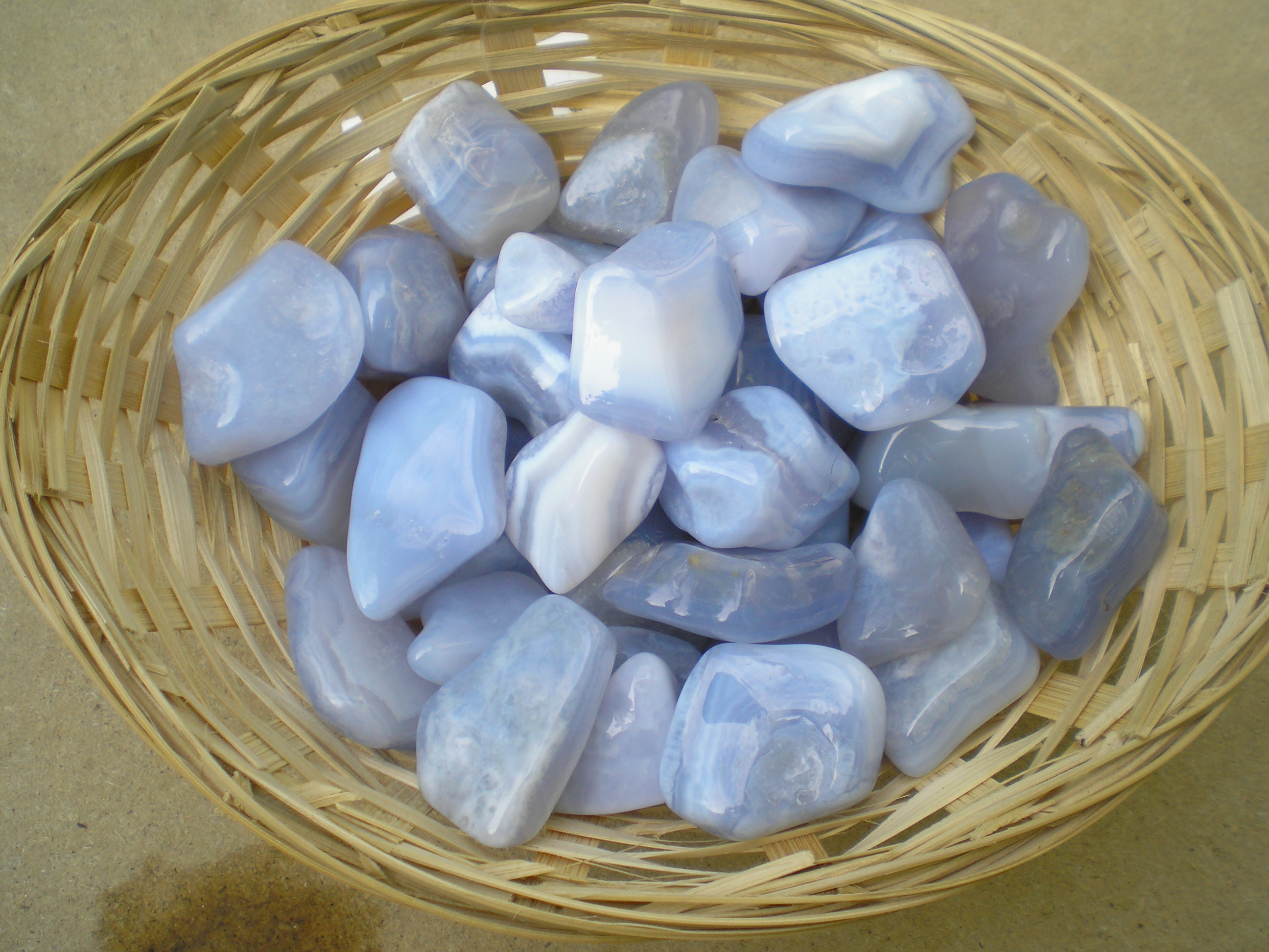 Chalcedon, nepravidelný tvar- XL