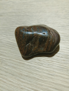 Bronzit č:11 tromlovany