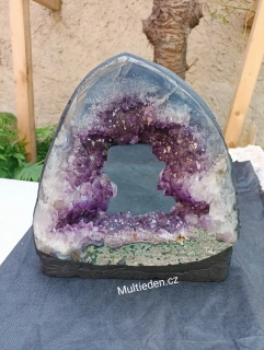 Ametyst geoda 7,15 kg. 