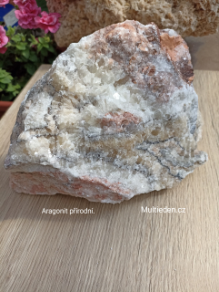 Aragonit přírodní kus 4,36kg. Č:14