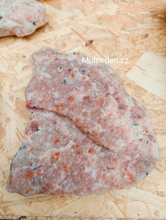 Sluneční kámen - surovina. 2,212 kg. Č: 13
