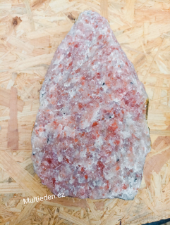 Sluneční kámen - surovina. 3,0 kg. Č: 17