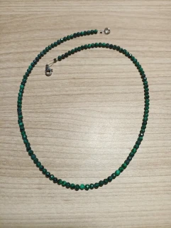 Malachit náhrdelník fasetovane kuličky 3 mm