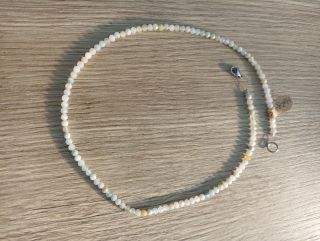 Náhrdelník z minerálů Morganit 