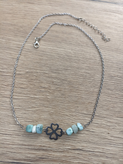 Náhrdelník z chirurgické oceli s Larimarem 