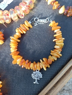 Jantarový náramek na zapínání c:2