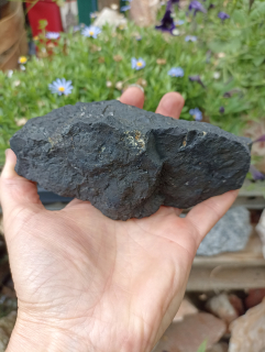 Šungit surovina 0, 374 kg. Č: 9