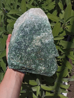 Fuchsit surový  - 2,496 kg, č: 19.  