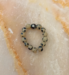 Prsten : Jaspis dalmatin, Hematit 