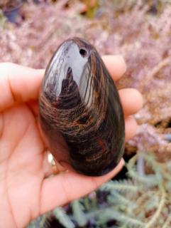 Obsidián - masážní kámen na pověšení