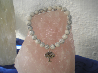 Hovlit náramek na ruku se stromem života