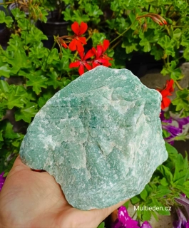 Zelený Avanturin surovina 1,6 kg.