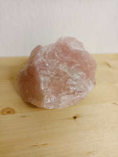 Růženín surový 1,532kg, č:2A.